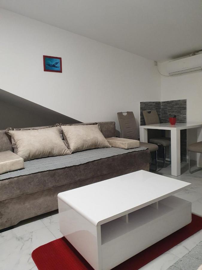 Apartment Vesna Studio Apartman *
